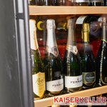 Kaiserkeller - Pub - Wine Bar - Food and drink fino alle 2.00 del mattino