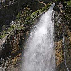Cascata del Vitello d'Oro Parco Nazionale del Gran Sasso e Monti della Laga in Abruzzo nelle Terre Pescaresi 