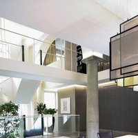 Attico Milano  - Nella caoticità di una metropoli come Milano, eccoci per un momento lontano da tutti e da tutto, a casa. Il pavimento in essenza di Rovere, Collezione Vecchia Toscana Senza Nodi, oliato grigio e realizzato tailor-made da Parkemo risveglia il calore intimo delle cose semplici, seppur esclusive. 