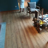 QC Terme Dolomiti   - Calore e anima per il pavimento Larice Mod. Markant, spazzolato oliato naturale che regala un