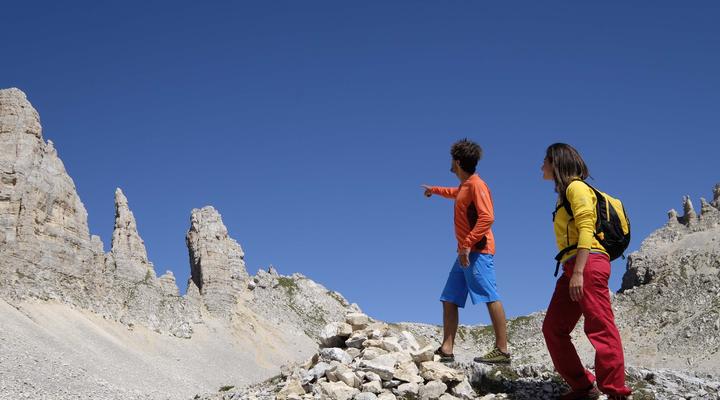 Trekking and hiking in the Dolomites